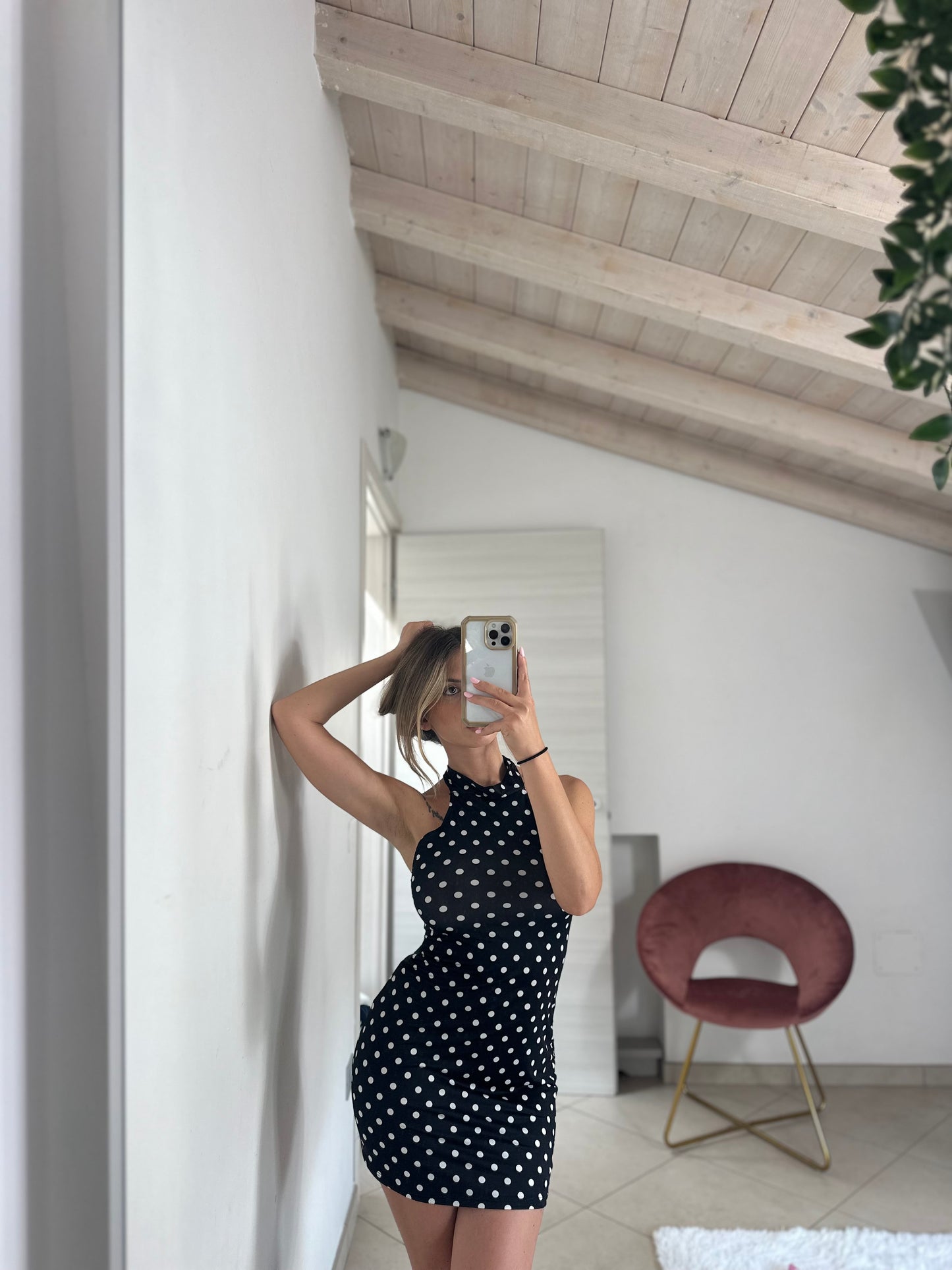 Abito Monica